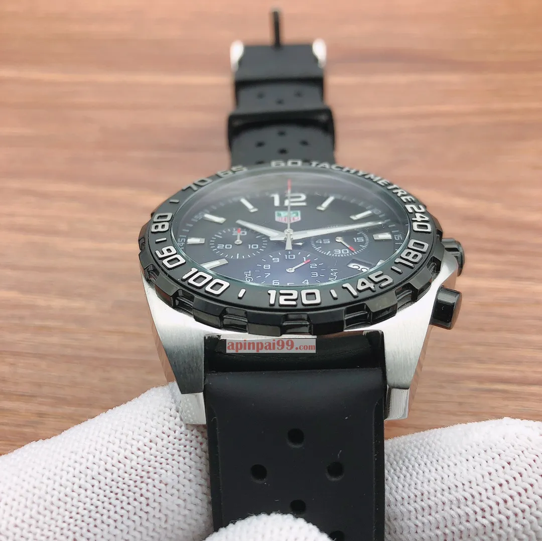 高品質のタグ・ホイヤースーパーコピー時計 メンズ クォーツ ムーブメント CAZ101N.FC8243[5]