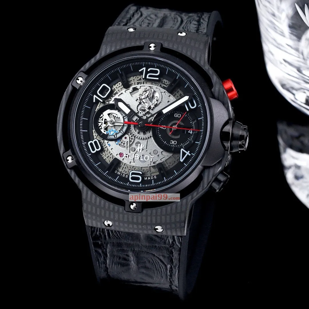 高品質のウブロフュージョン シリーズ フェラーリ GTコピー時計 2150H478