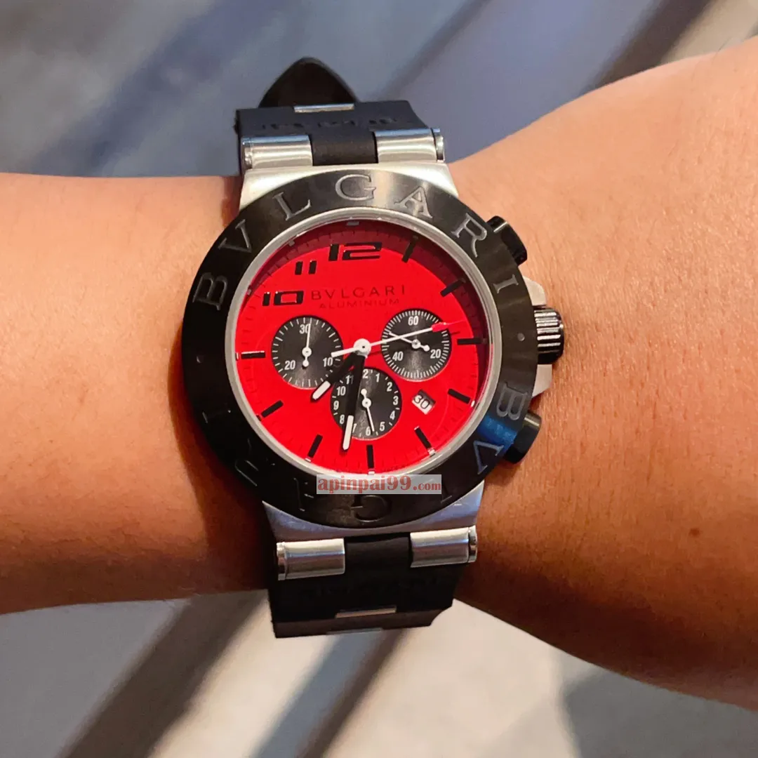 2024新作ブルガリ アルミニウム クロノグラフ時計 BV40059