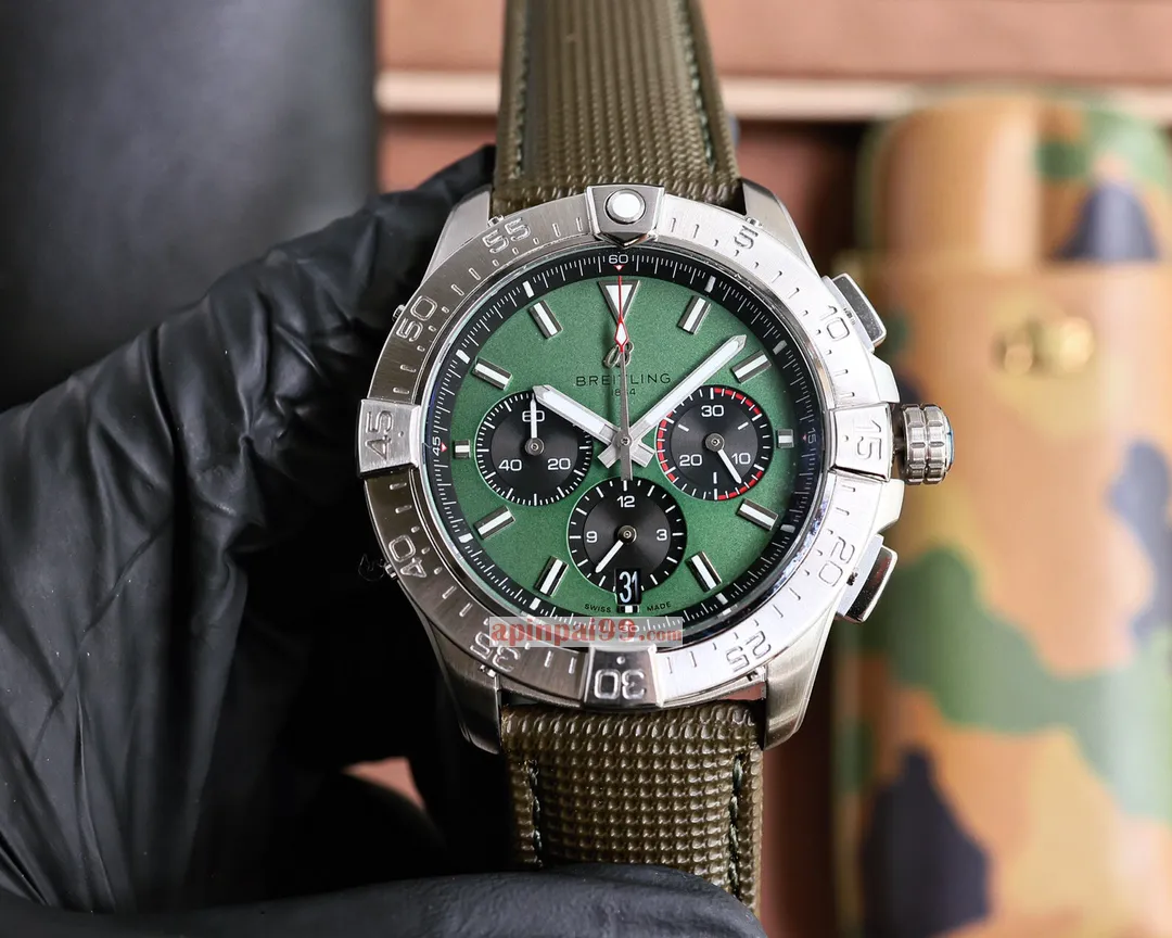 2024ブライトリング アベンジャーズ シリーズ クォーツスーパーコピー時計 BE48502B
