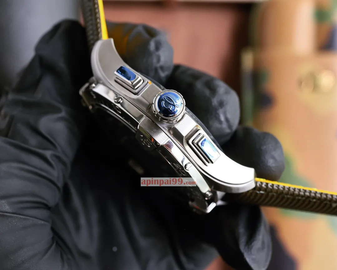 2024ブライトリング アベンジャーズ シリーズ クォーツスーパーコピー時計 BE48502B[4]