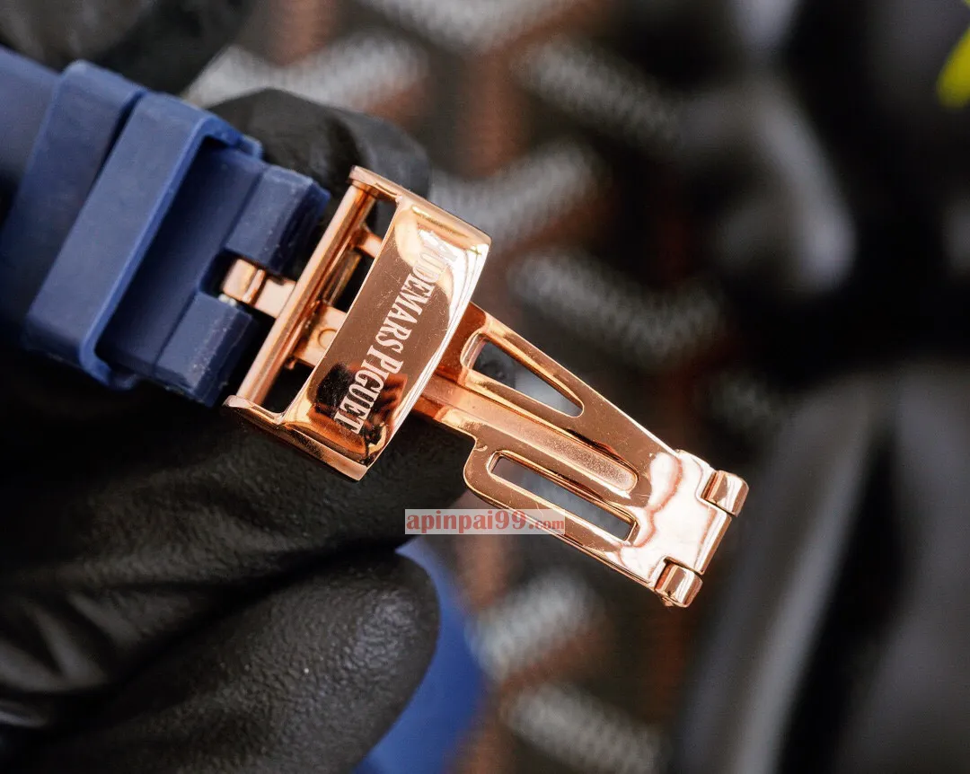 魅力のオーデマピゲ時計コピーロイヤル オークサファイア シリーズ 306504[4]