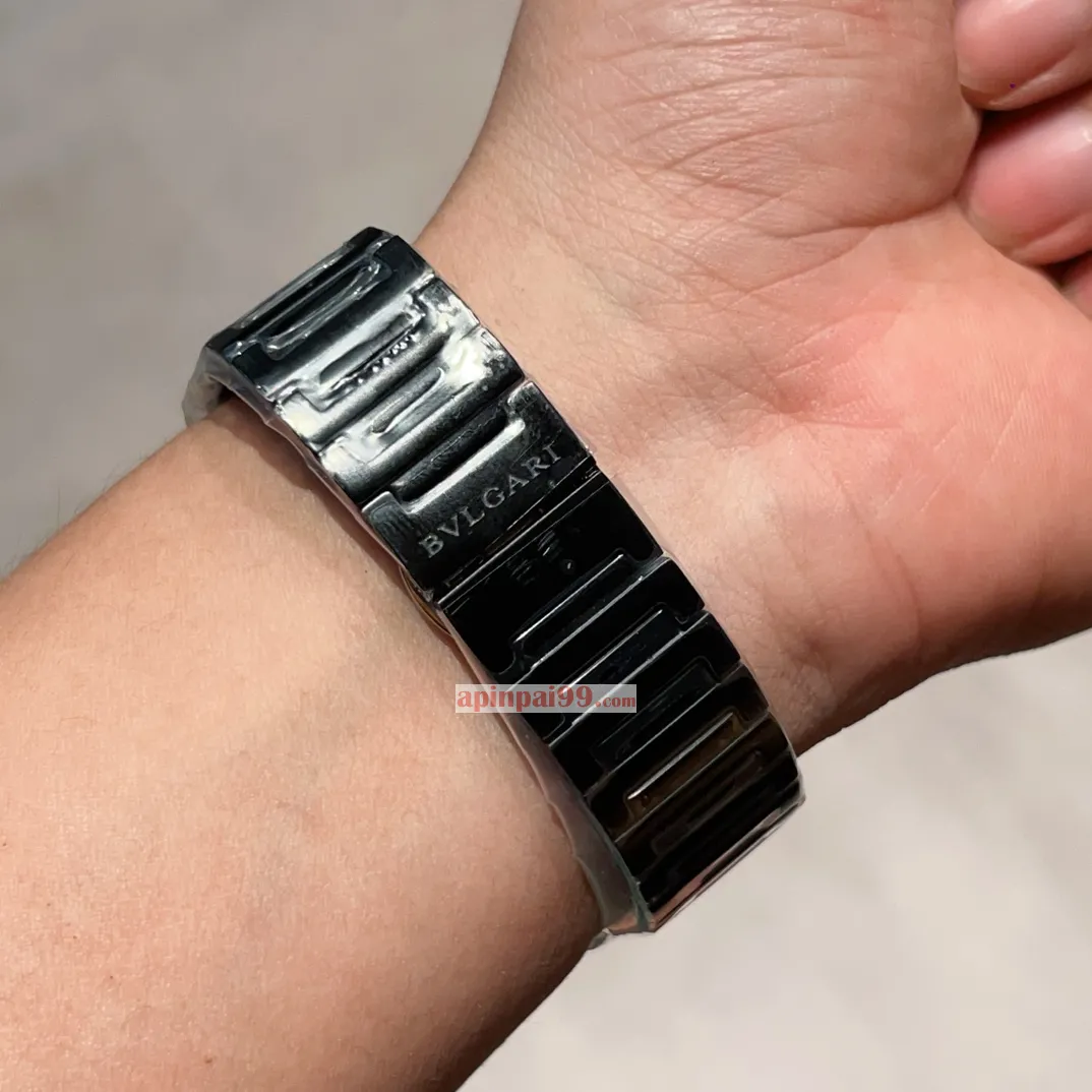 2024新款ブルガリオクトシリーズ フィニッシモ 自動巻き時計 bv56035[2]