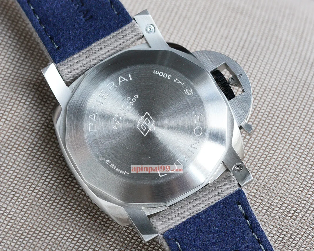 最新のブランド時計コピーパネライ サブマーシブル BMG-TECH™ スニークシリーズ PAM01054[8]