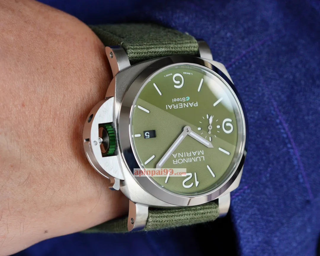 2024最新のパネライコピー時計 サブマーシブル BMG-TECH™ スニークシリーズ PAM01055[2]