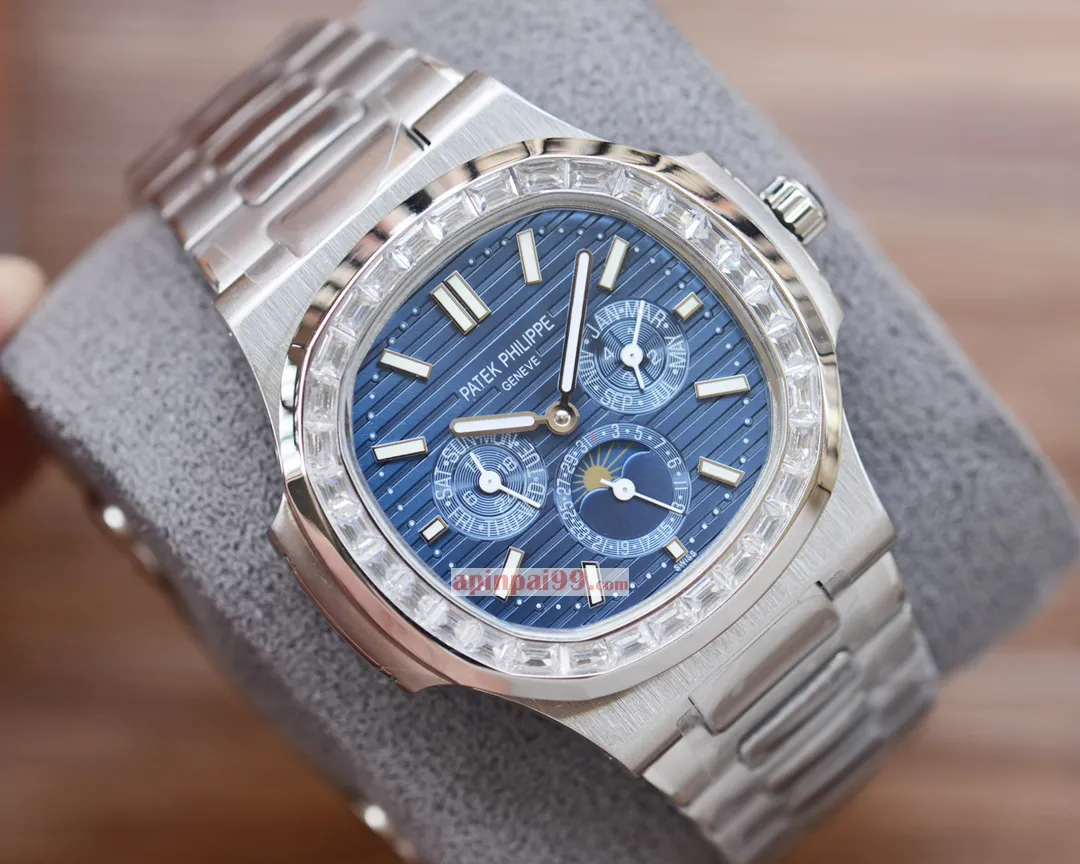 最新作のパテックフィリップ ノーチラス多機能メンズコピー腕時計 34512[4]