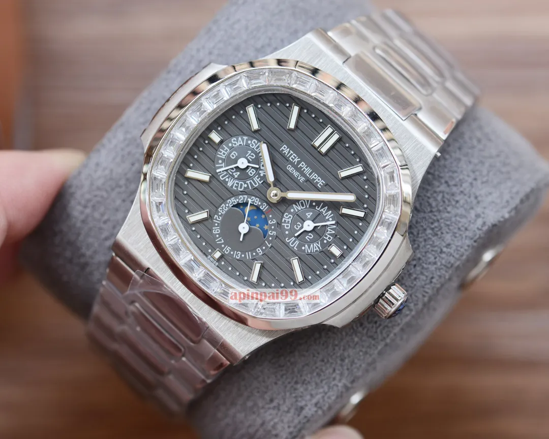 最新作のパテックフィリップ ノーチラス多機能メンズコピー腕時計 34512[5]