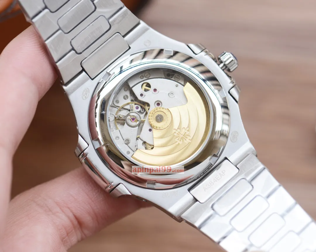 最新作のパテックフィリップ ノーチラス多機能メンズコピー腕時計 34512[8]