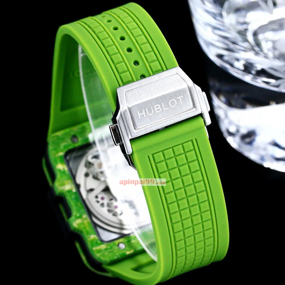 2024 革新的なウブロスクエアスーパーコピー時計 3RT.112.HB[7]