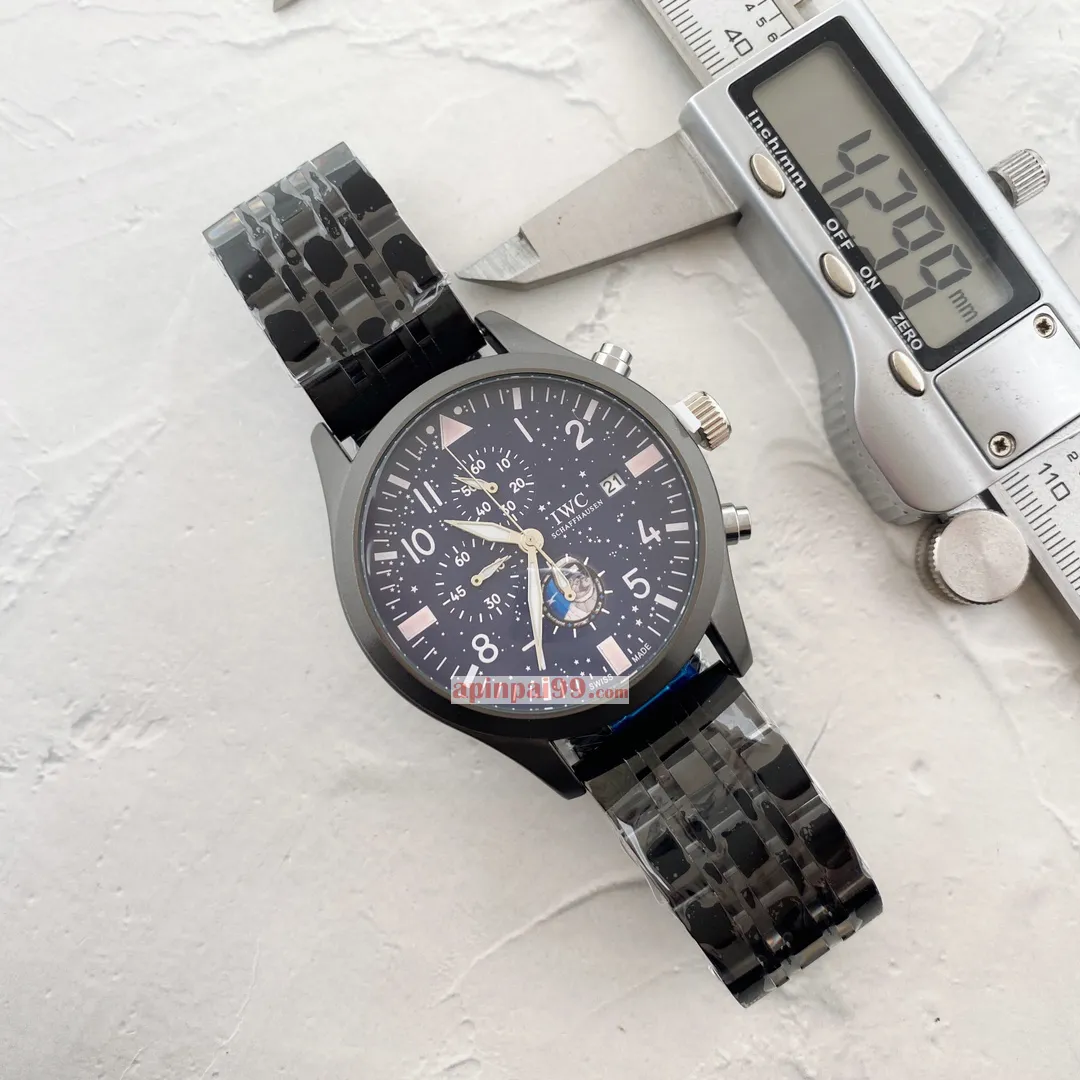 IWCスーパーコピー時計 クラシック パイロット シリーズ自動巻きムーブメント IWC361[2]