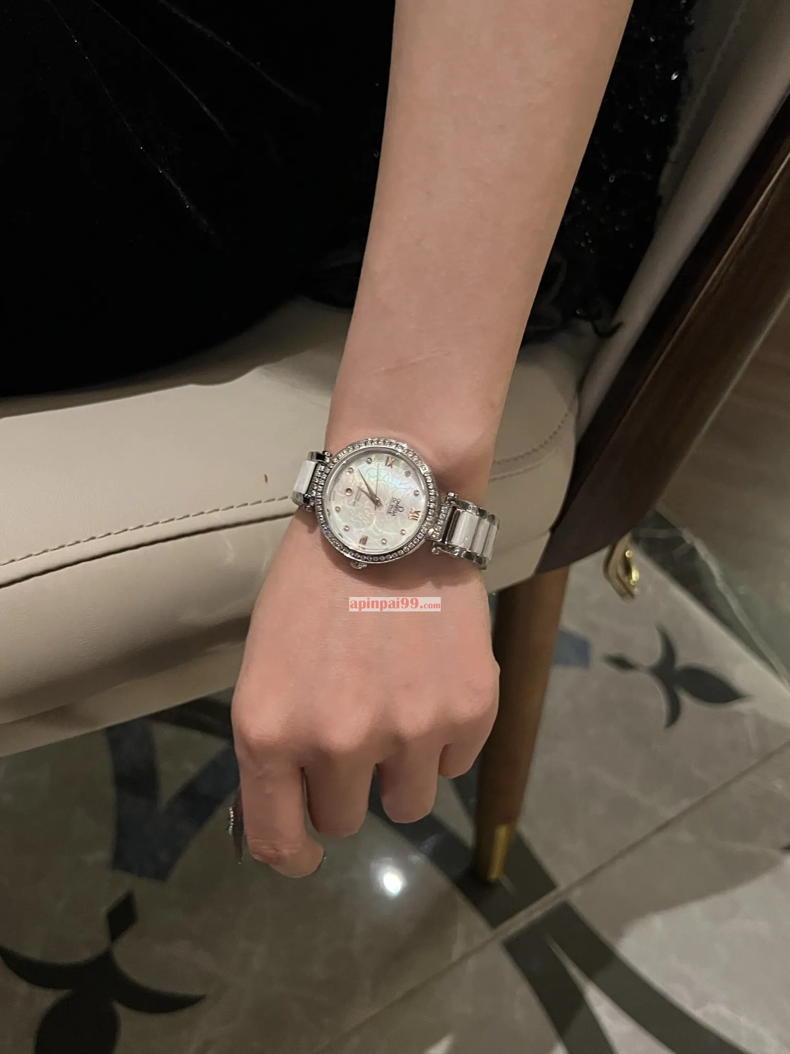 オメガ レディース クォーツスーパーコピー時計N級品 35-410-597[1]