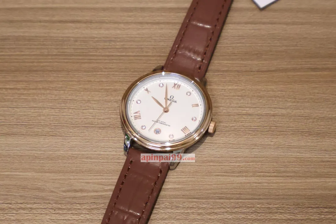 ブランド新作オメガ 3代目エレガンス女性コピー時計通販 156.78.48621