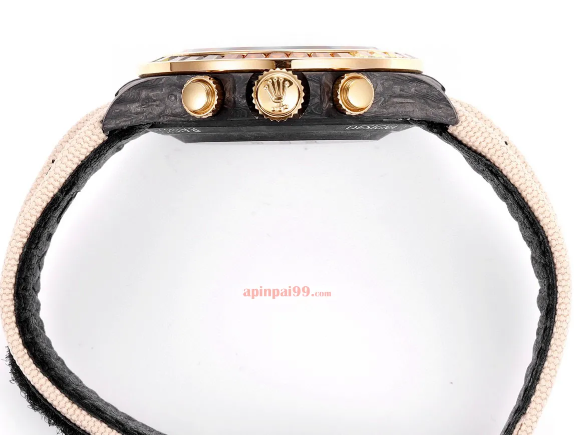 新品ロレックススーパーコピー時計 ユニバース クロノグラフ デイトナ シリーズ カーボンファイバー ルミナス 369811[4]