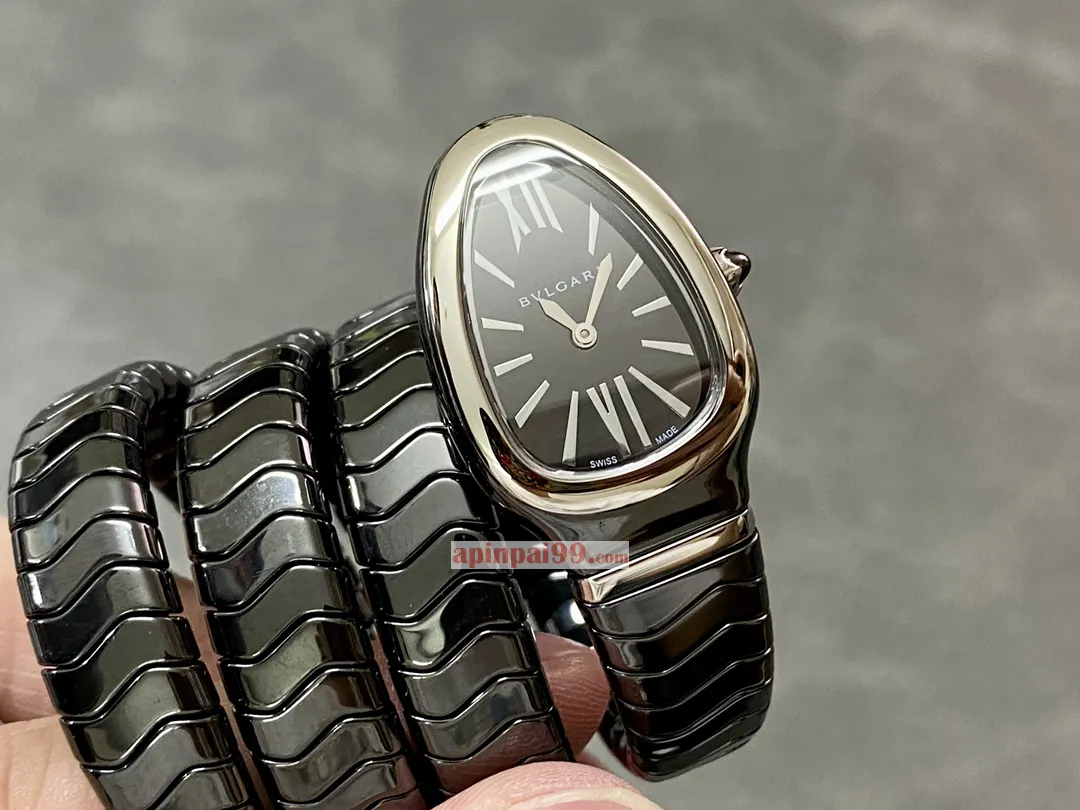 ブルガリのスネークシェイプ クラシックスーパーコピーの時計 170063[1]