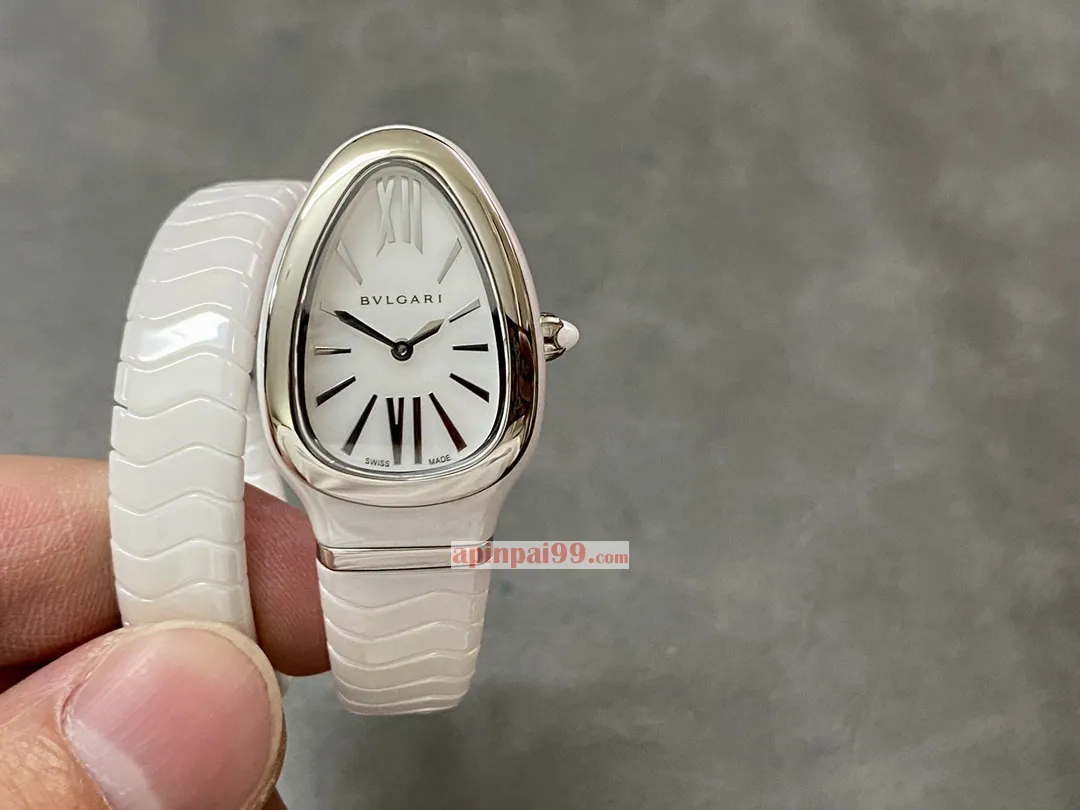 高品質ブルガリ女性白いセラミックのスネークシェイプ クラシック時計 170064