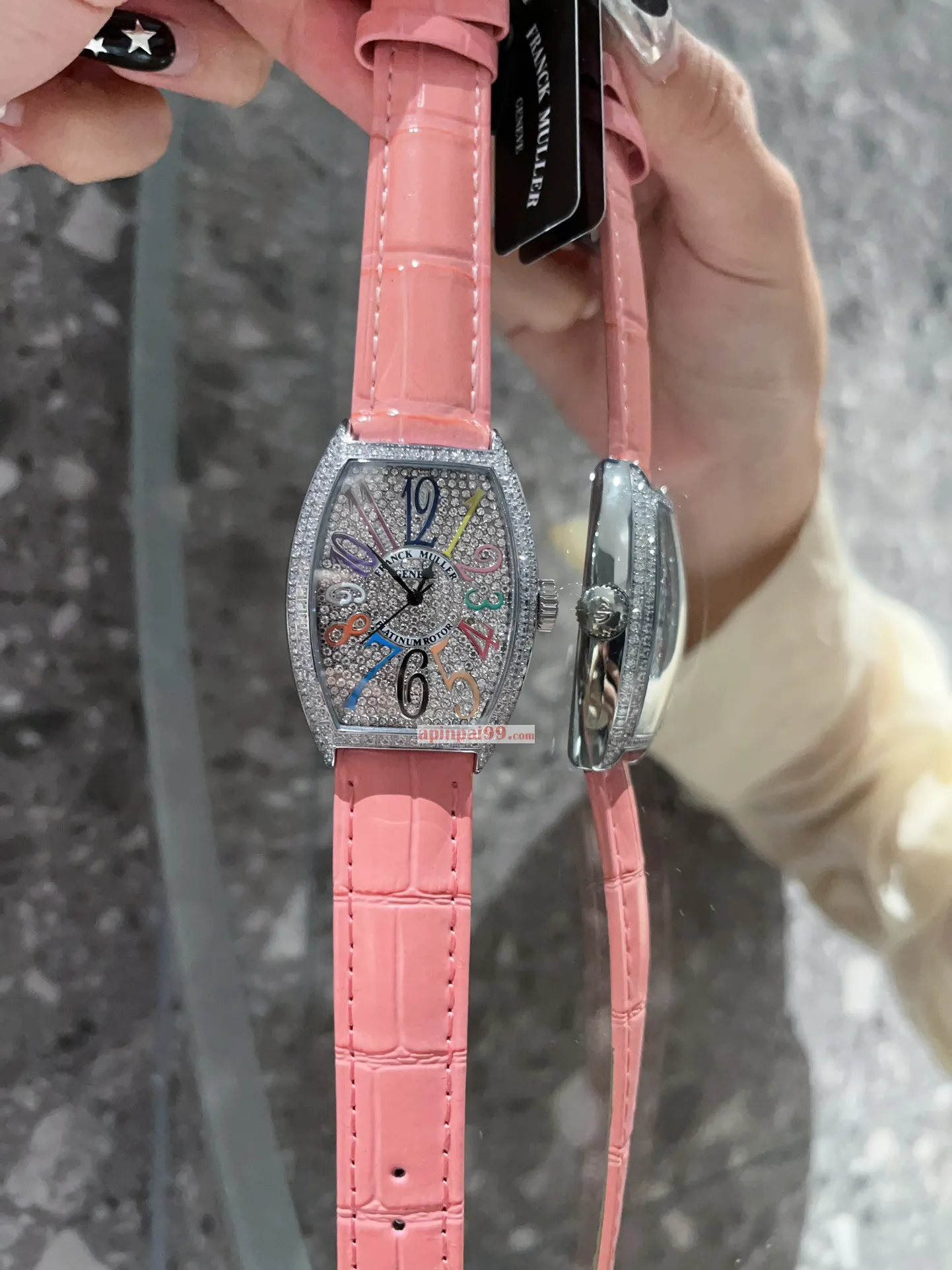 人気ブランド新作フランクミュラーバレル形状女性石英時計 M68911[8]