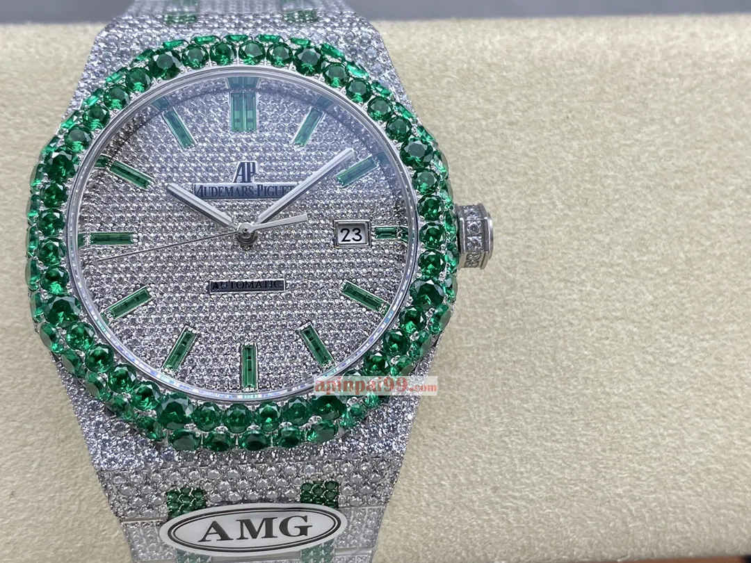 人気のスーパーコピーオーデマピゲ時計 ロイヤル オーク ダイヤモンドいっぱい 15400スター AP52001