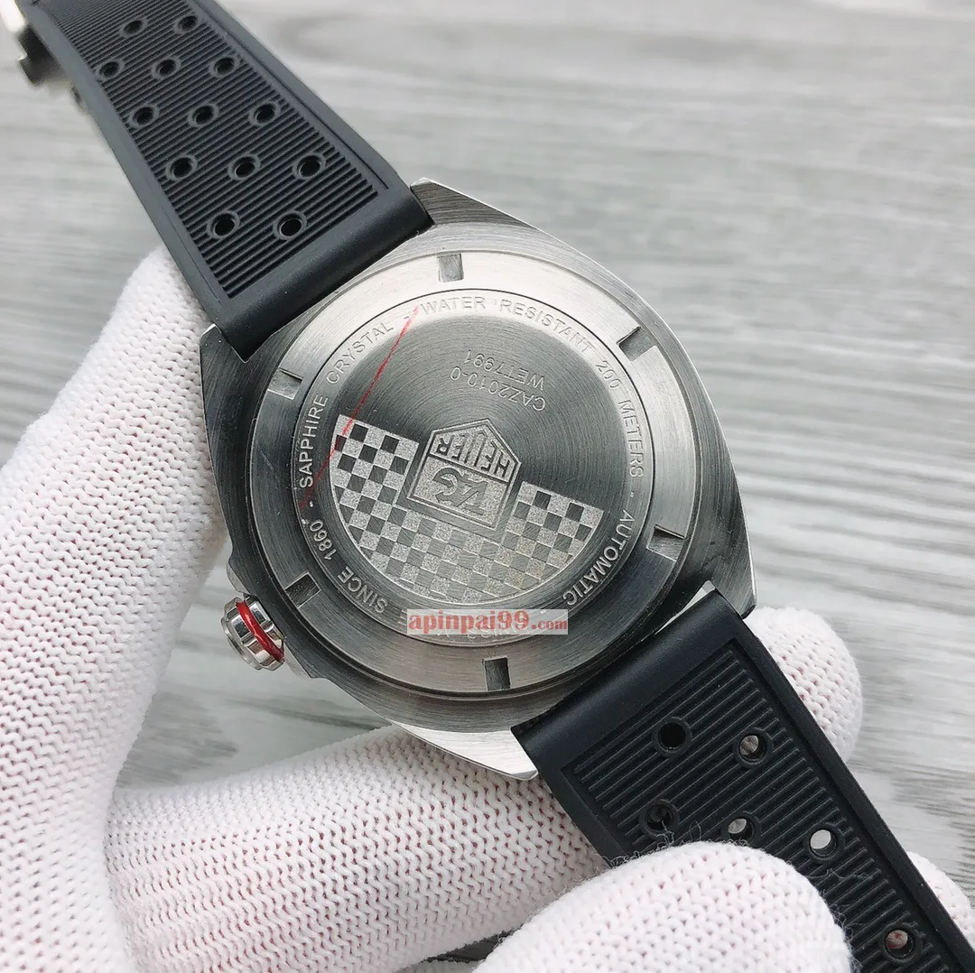 タグ・ホイヤー独特魅力の H6 3針メンズスーパーコピー腕時計 WAZ1110.FT8023[3]