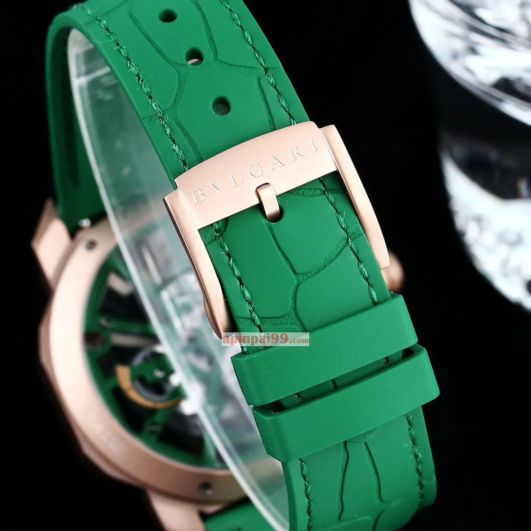 ブルガリスーパーコピーの時計オクト ローマ スケルトン フライホイール bv88067[8]