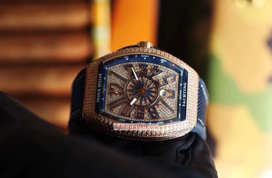 大人気の新商品フランクミュラーコピー ヴァンガード V45 スターリーヌードル 164785[2]