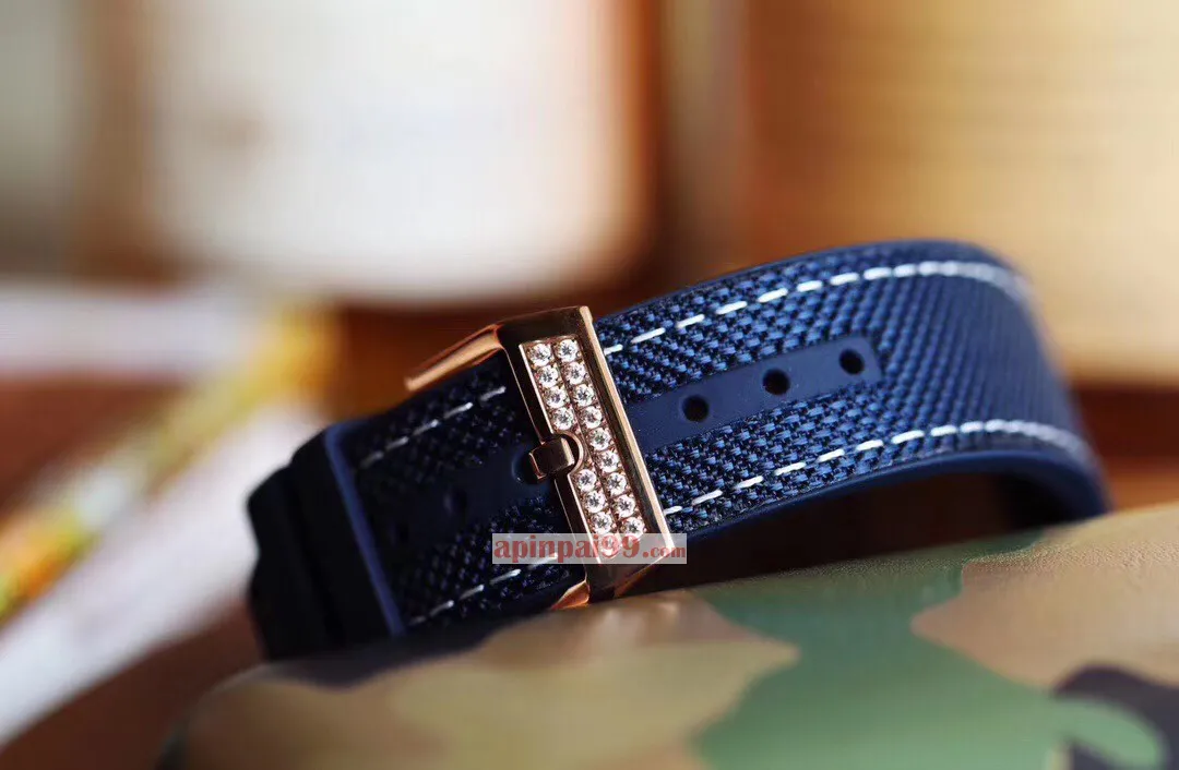 大人気の新商品フランクミュラーコピー ヴァンガード V45 スターリーヌードル 164785[6]