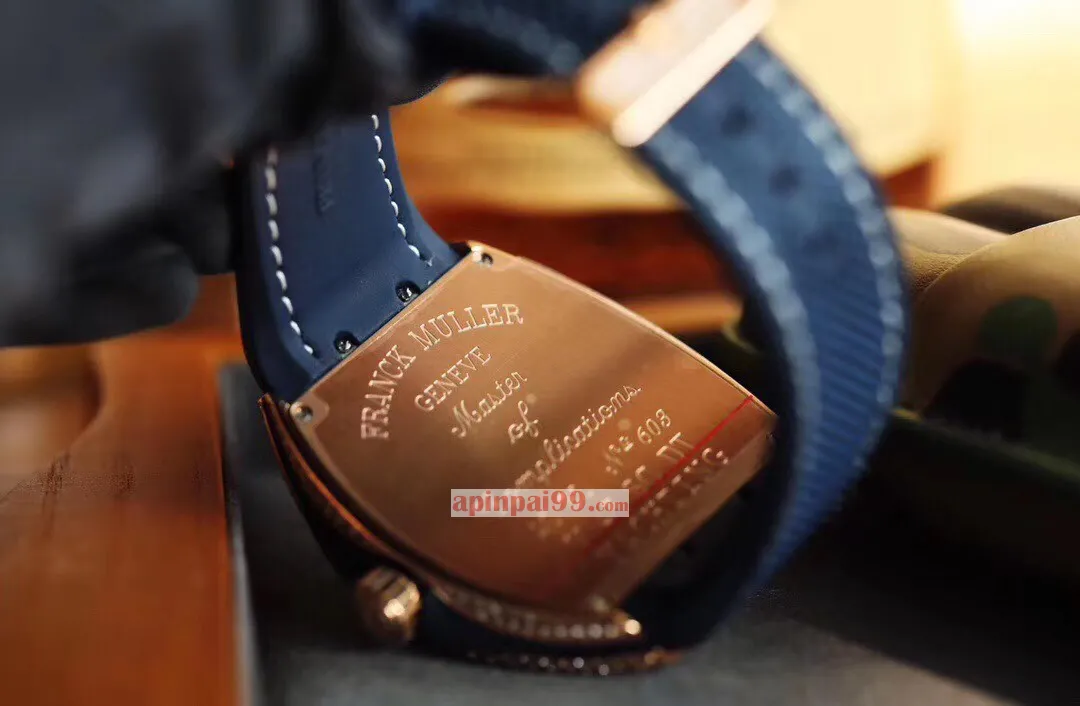 大人気の新商品フランクミュラーコピー ヴァンガード V45 スターリーヌードル 164785[7]