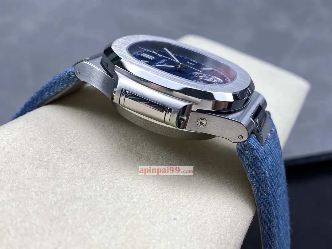 2024有名パテックフィリップ ノーチラス多機能クロノグラフコピー時計 171714[4]