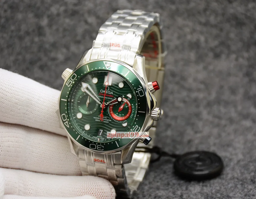 コピーオメガ2024人気 クラシック メンズ クォーツ クロノグラフ時計 366820[7]