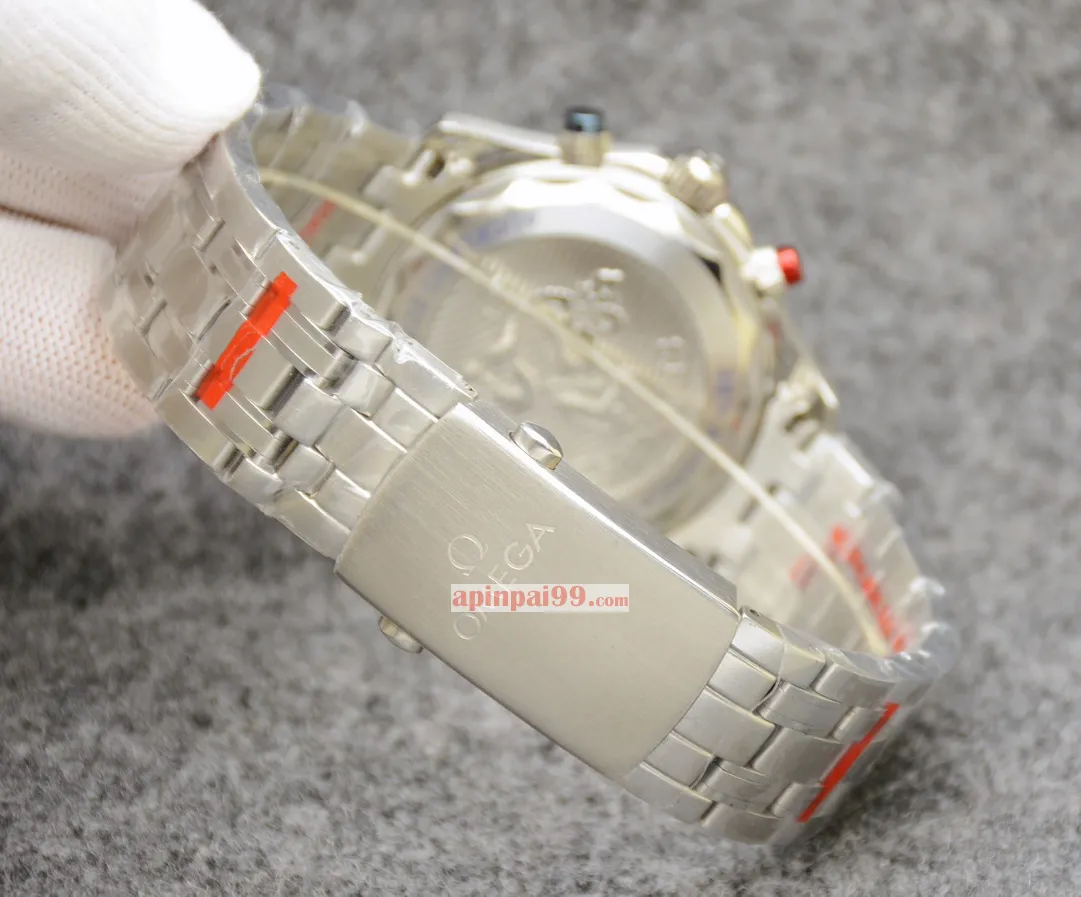 コピーオメガ2024人気 クラシック メンズ クォーツ クロノグラフ時計 366820[8]