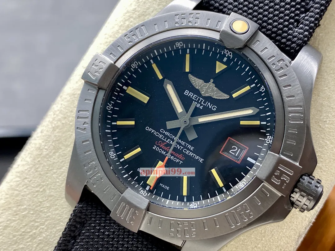 ブライトリングスーパーコピーN級品 ブラックバード偵察航空機時計 172320[2]