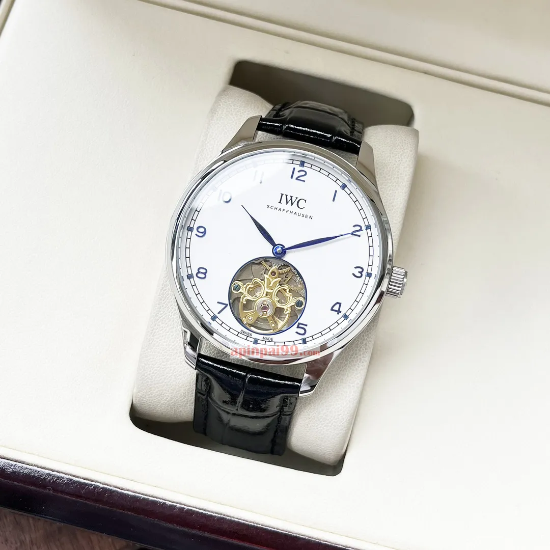 新品 IWCコピー時計ブランド 2ピン メンズフルオートマティック IW52003
