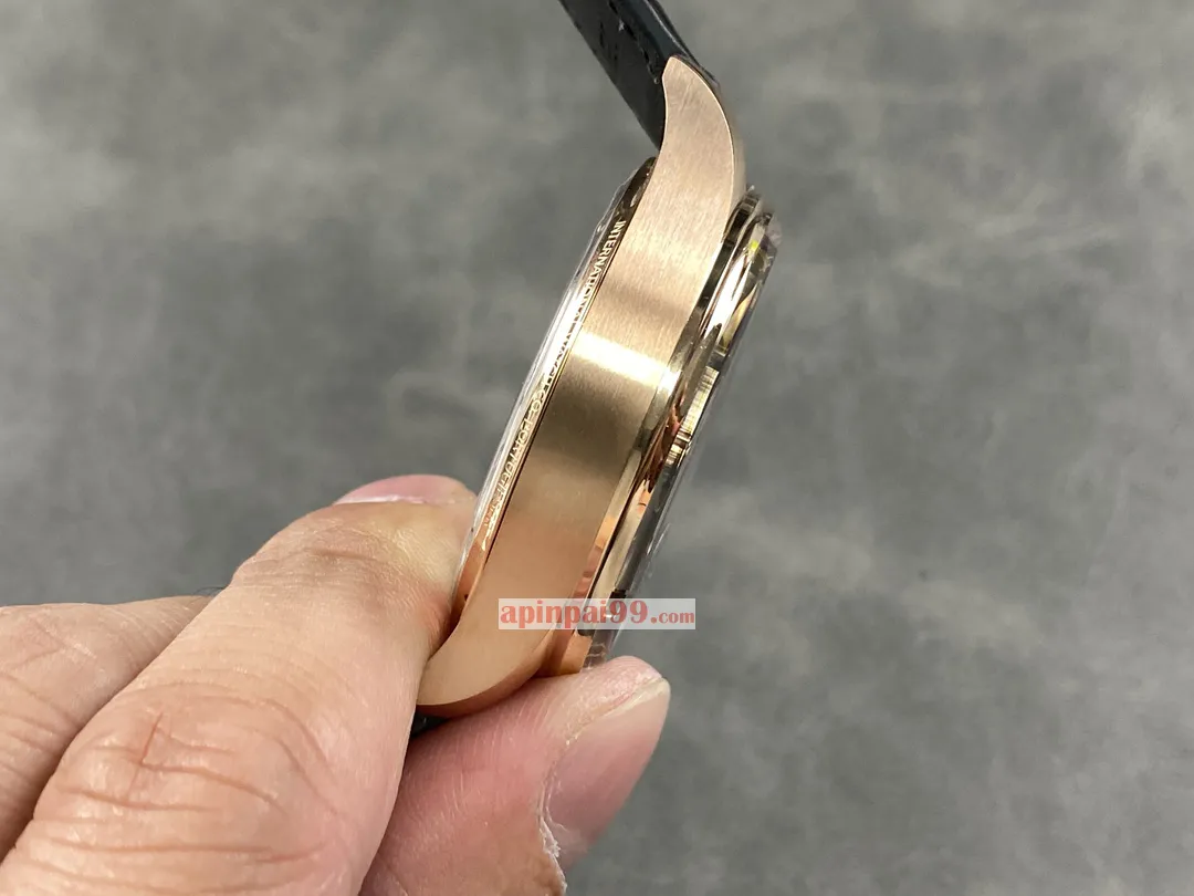 新製品2024年IWCスーパーコピー時計ポルトガル語 セブンデイズ チェーン 171980[3]