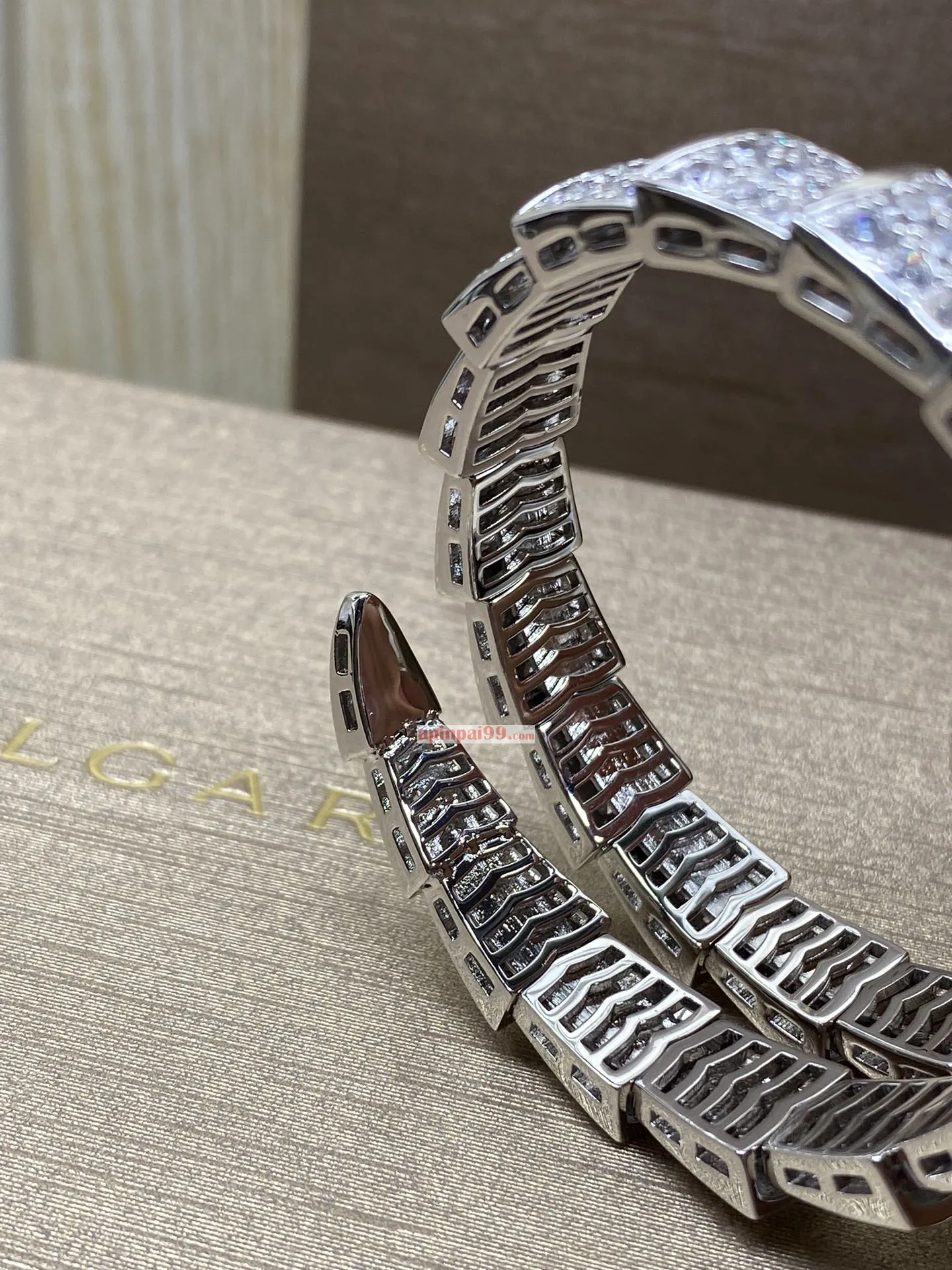 ブルガリスーパーコピー高品質サーペンタイン bv500786 スピガ シリーズ女性時計[7]