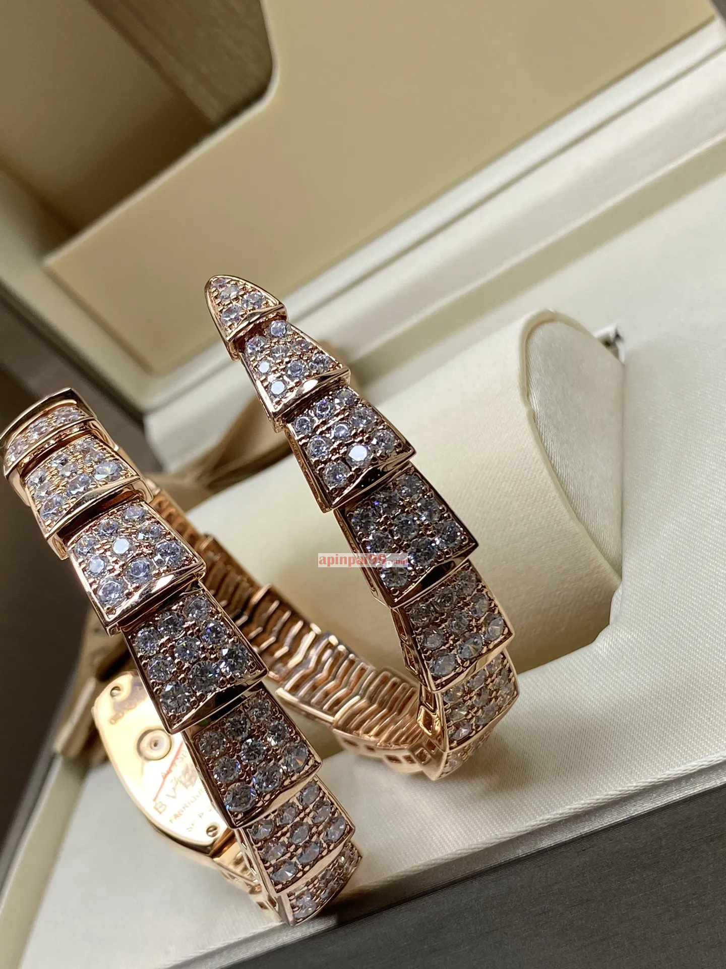 人気ブランドのブルガリサーペンタインスピガ シリーズ女性時計 bv500785[5]