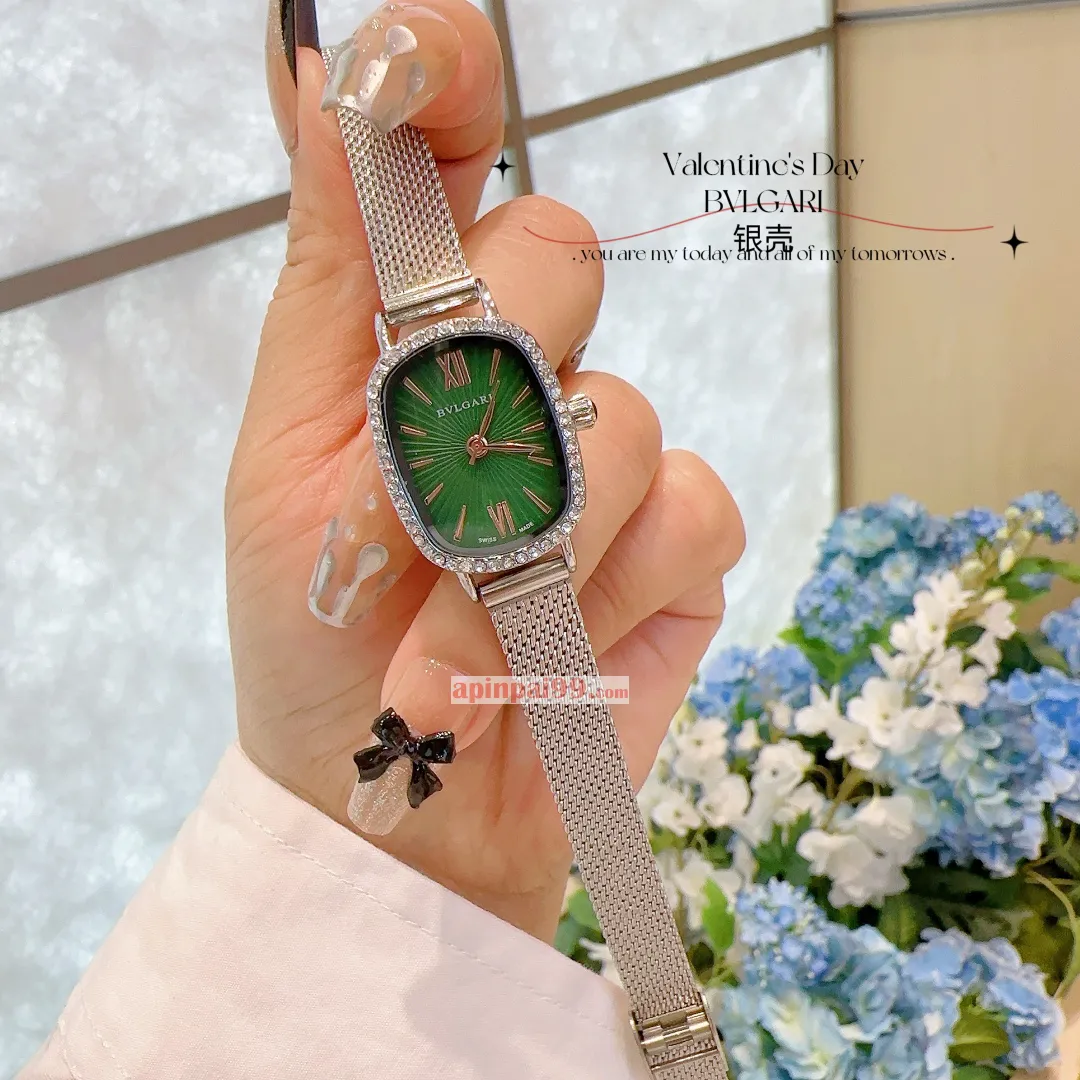 ブルガリの女性スーパーコピー時計ミニシリーズ 569899[1]