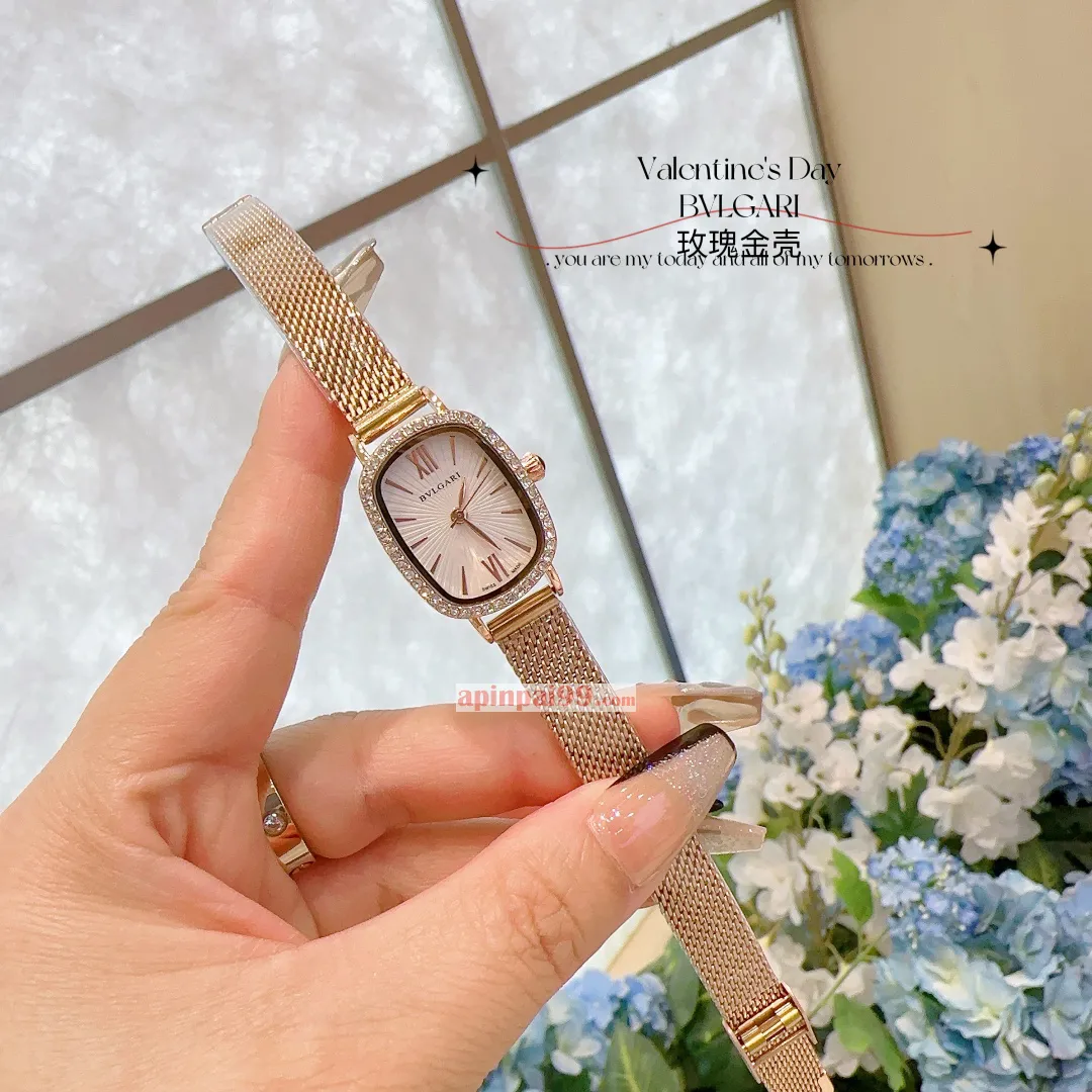 ブルガリ新作の女性コピー時計ミニシリーズ 569898[2]