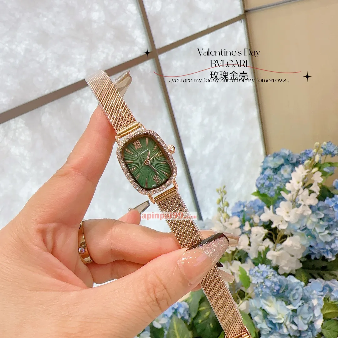 ブルガリ新作の女性コピー時計ミニシリーズ 569898[3]