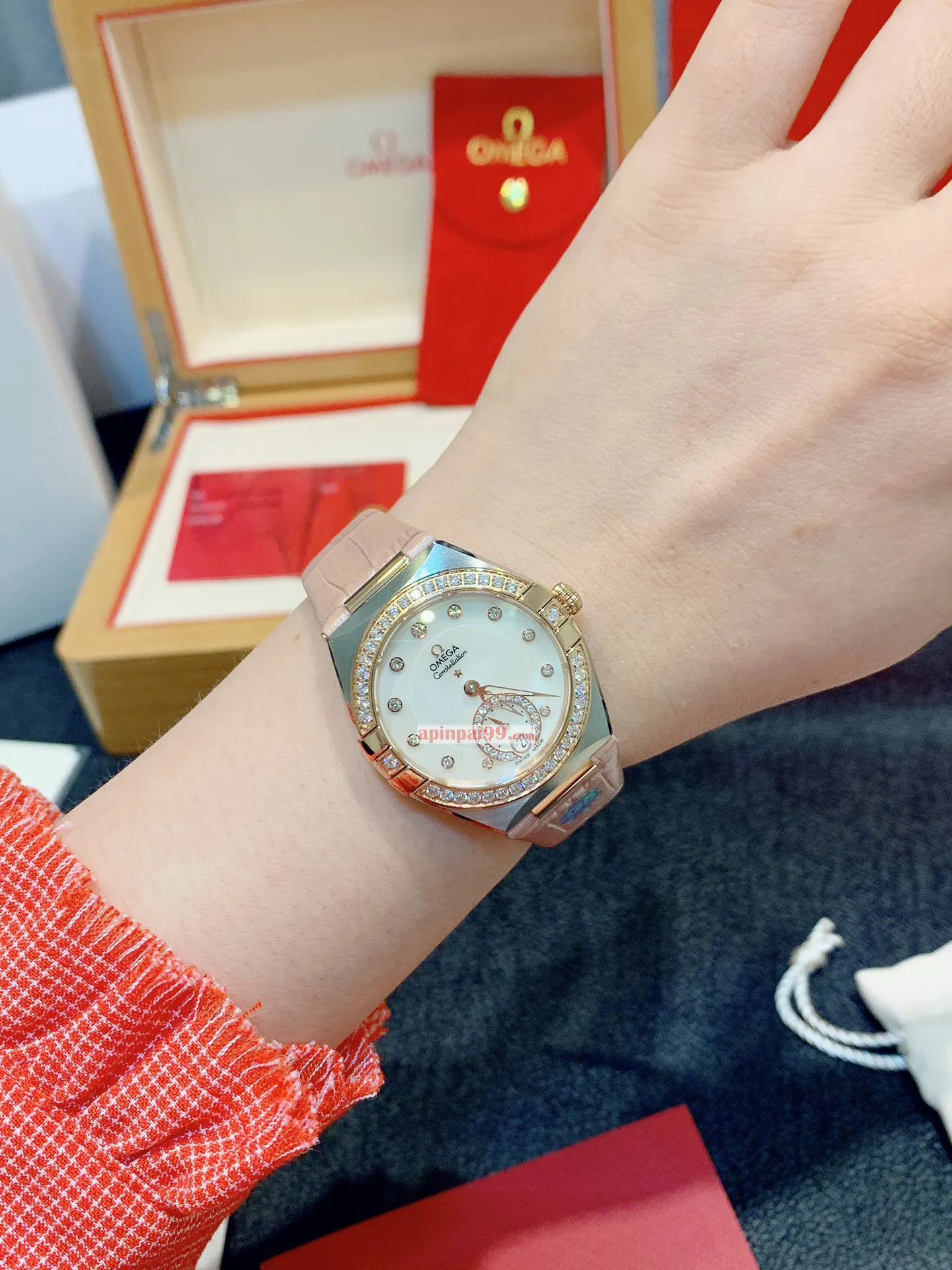 最高品質のOmegaコンステレーション シリーズ レディース腕時計 56900[5]