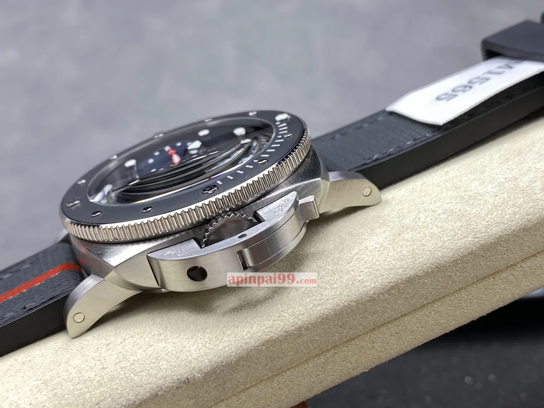 最完璧パネライ キャンバスストラップPAM1381 スーパーコピー時計n級 [5]