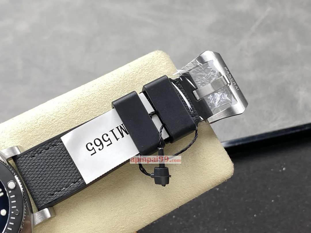 最完璧パネライ キャンバスストラップPAM1381 スーパーコピー時計n級 [7]