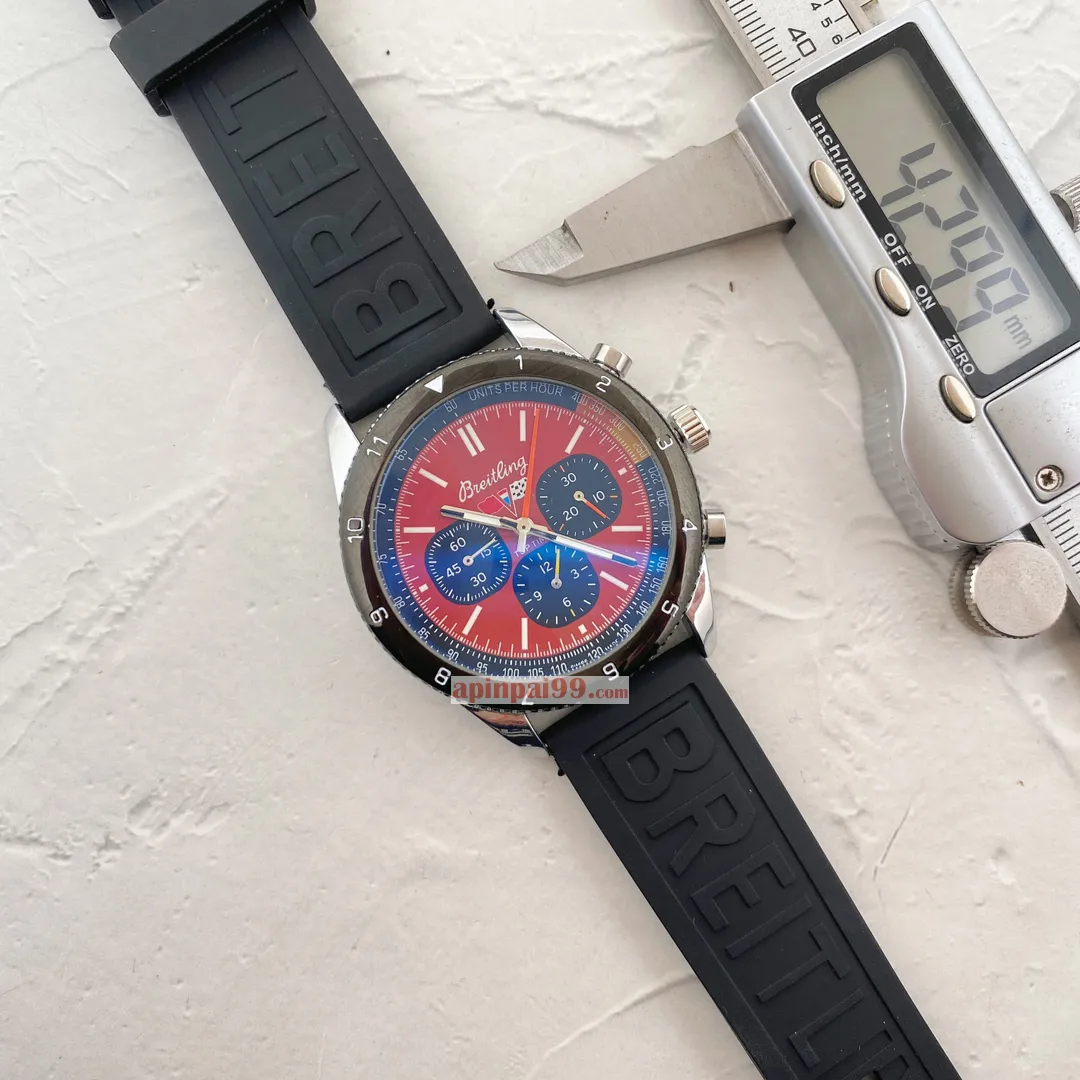 多機能クロノグラフを搭載したブライトリングの最新時計n級スポーツモデル 897555