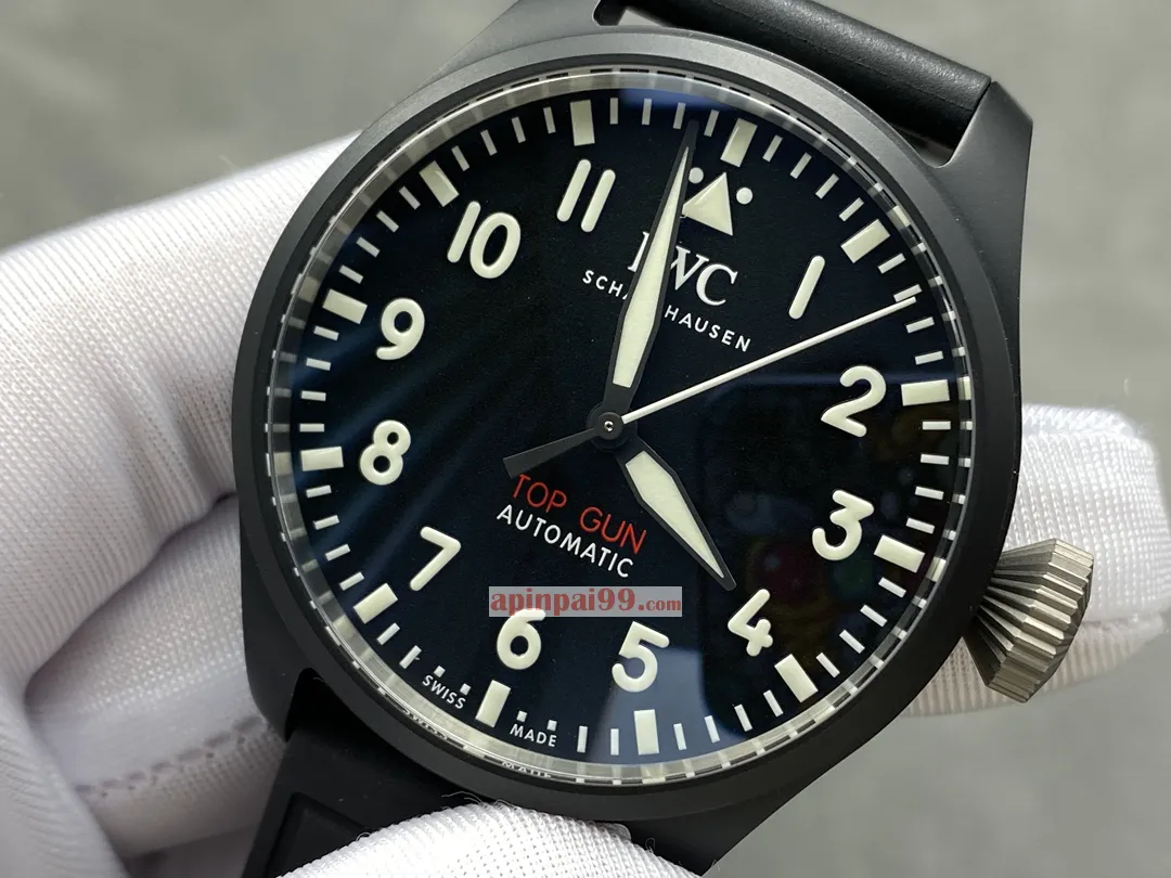 IWC最高に格好良い パイロットコピー時計ブラックセラミックモデル IW329802[7]