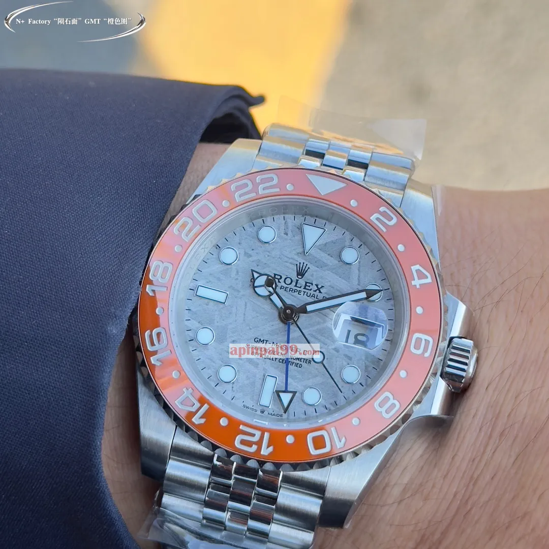 2025新製品耐腐食性スーパーコピーGMT隕石表面オレンジ色円時計 586948[4]