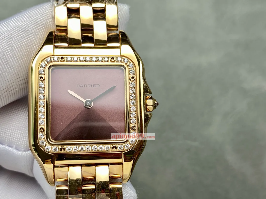 カルティエ2025コピーの新作女性チーターシリーズ スクエアケース時計 173004