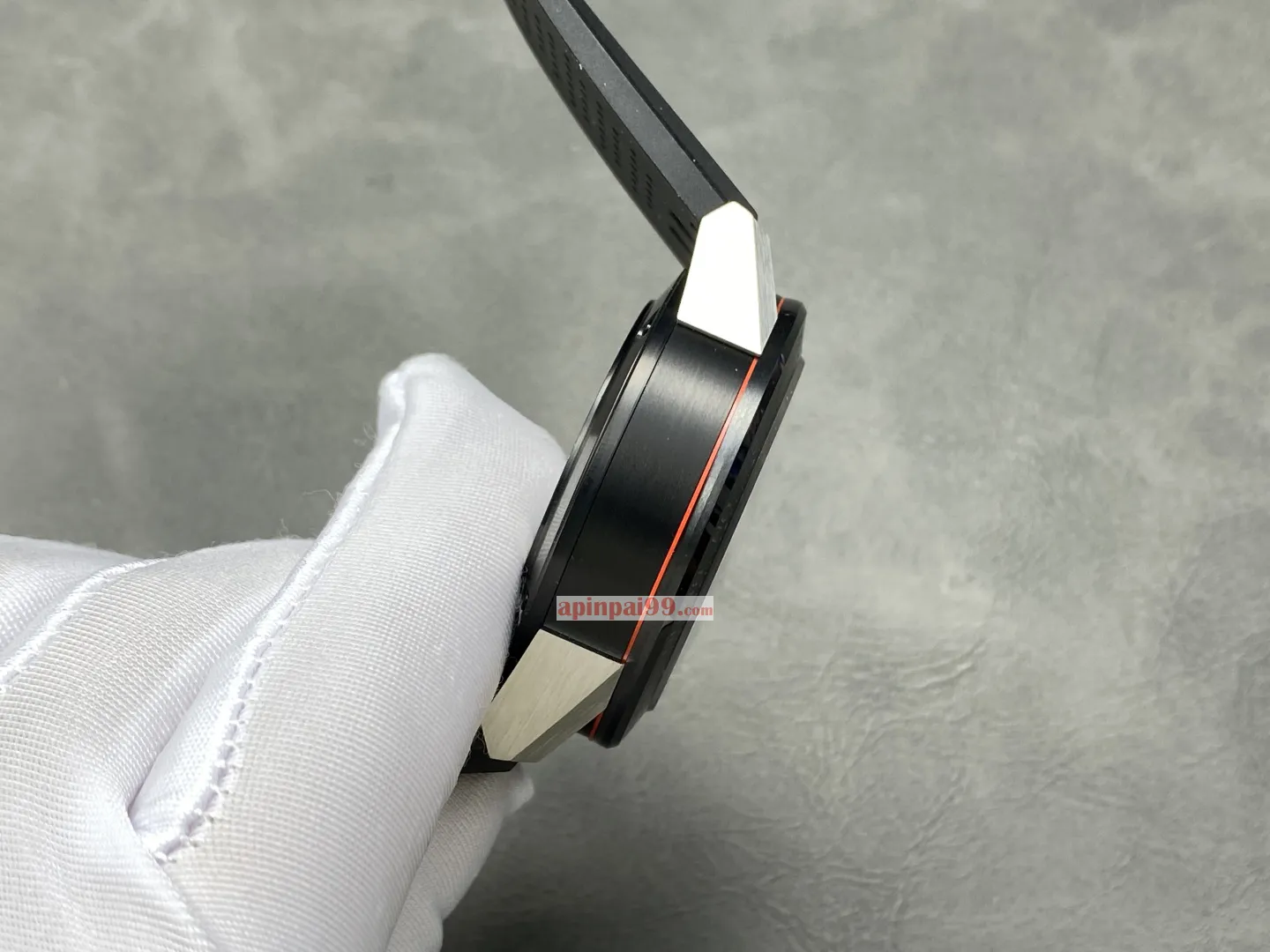 タグ・ホイヤー カレラ ダークワード ホロウ独特魅力コピー時計 173422[4]