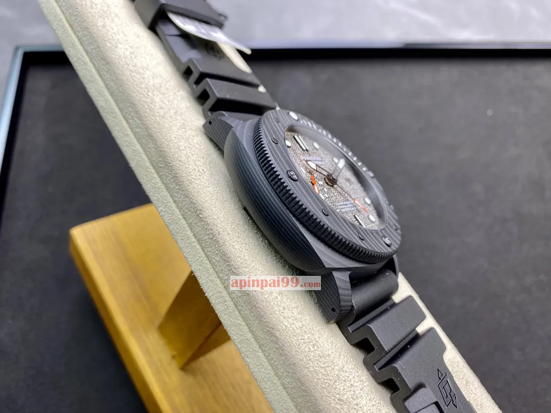 パネライ 2025 新製品本物のキャンバス文字盤スーパーコピー時計 PAM1039[4]