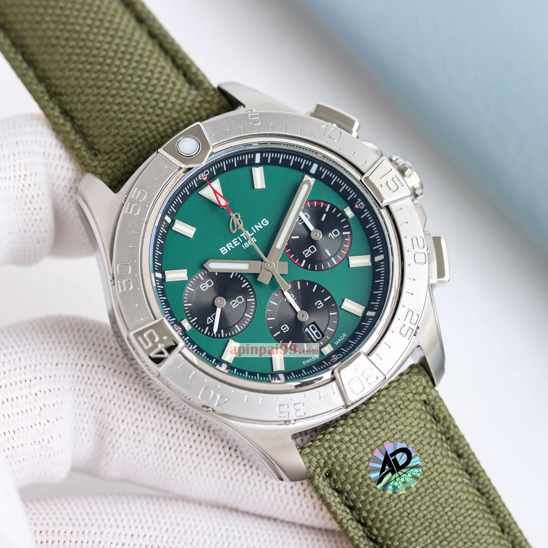 ブライトリング完璧品質アベンジャーコピー時計 SB01474A1C1X2
