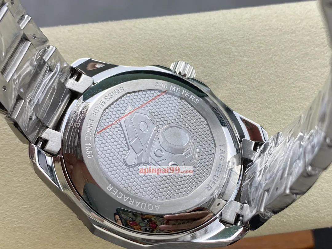 真新しい タグホイヤー アクアレーサーシリーズスーパーコピー時計 173778[6]