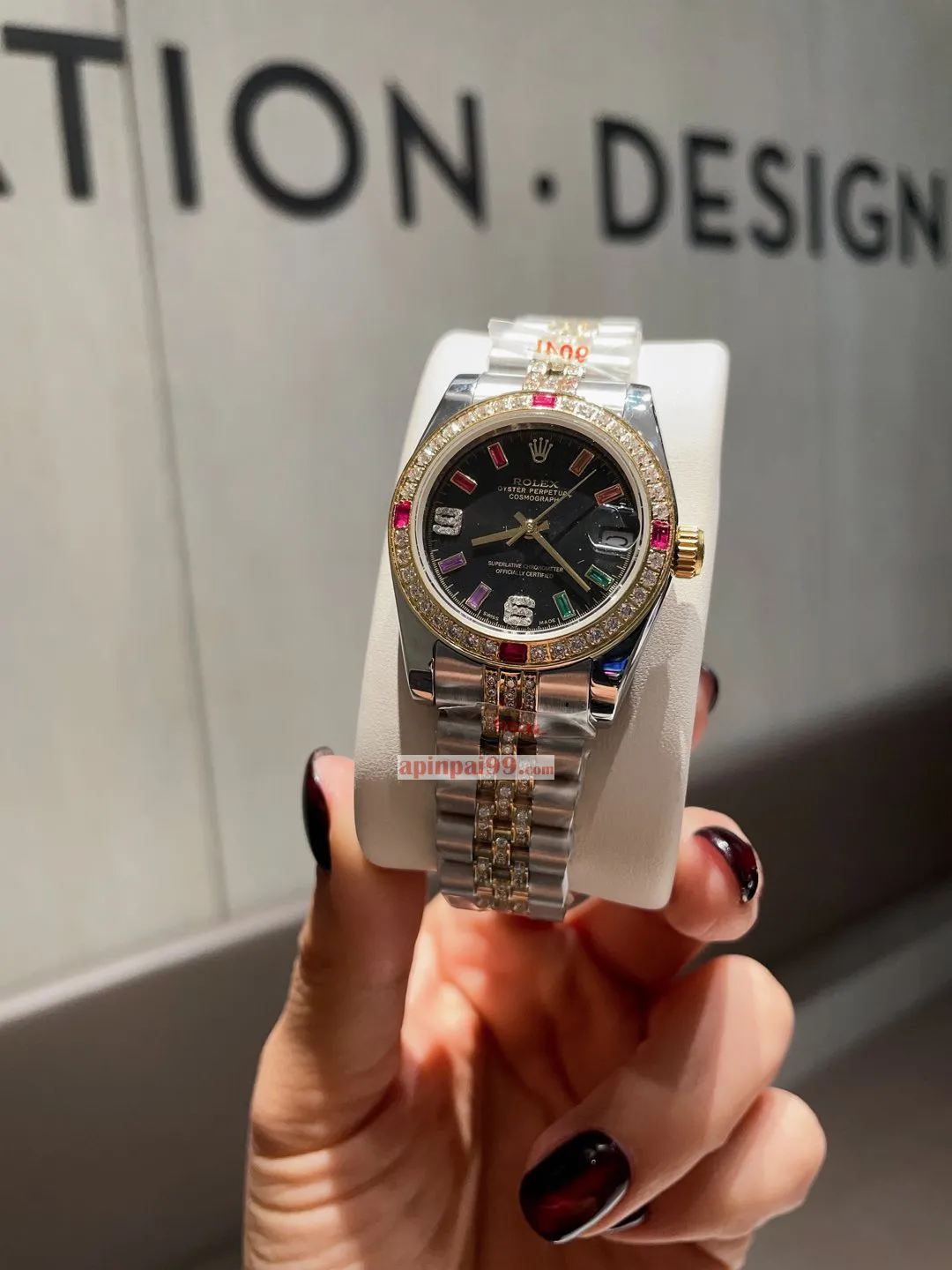 非常に成功のロレックス女性時計コピーデイトジャストシリーズ 5647-1[2]