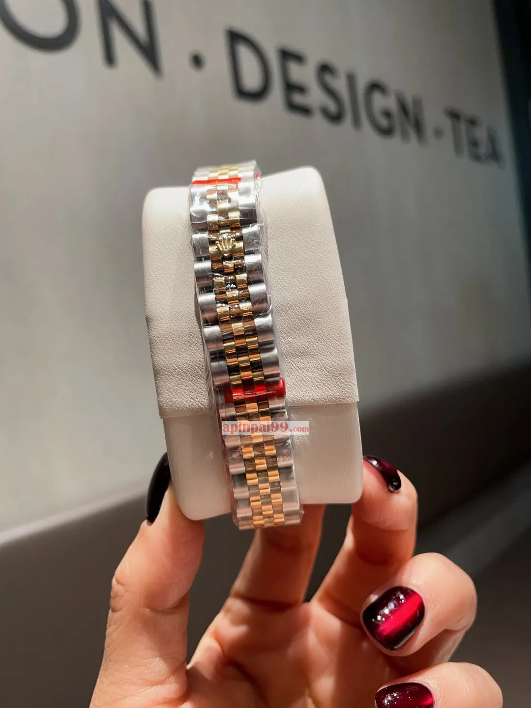 非常に成功のロレックス女性時計コピーデイトジャストシリーズ 5647-1[5]